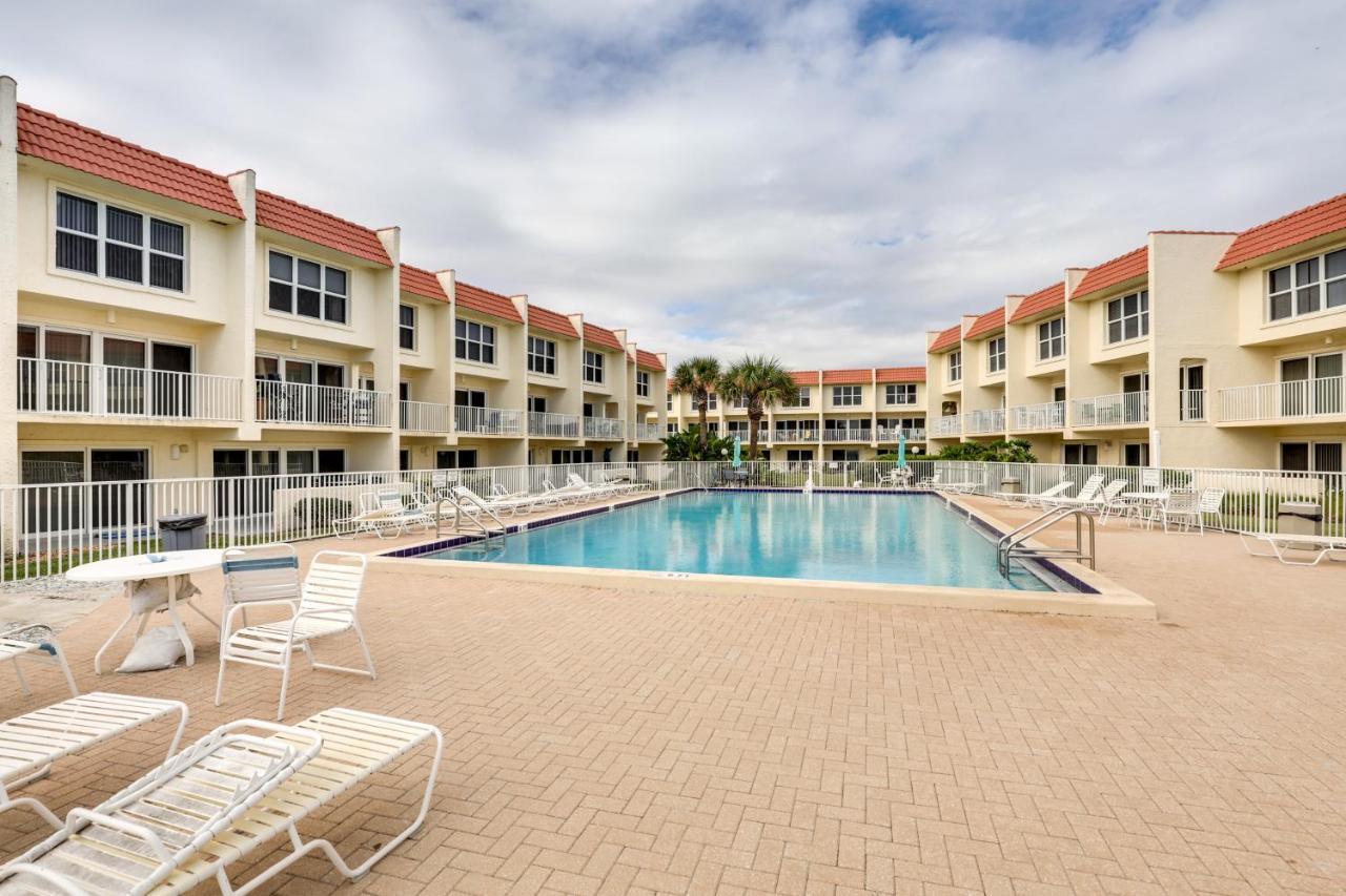St Augustine Poolside Oasis With Private Patio! Appartement
