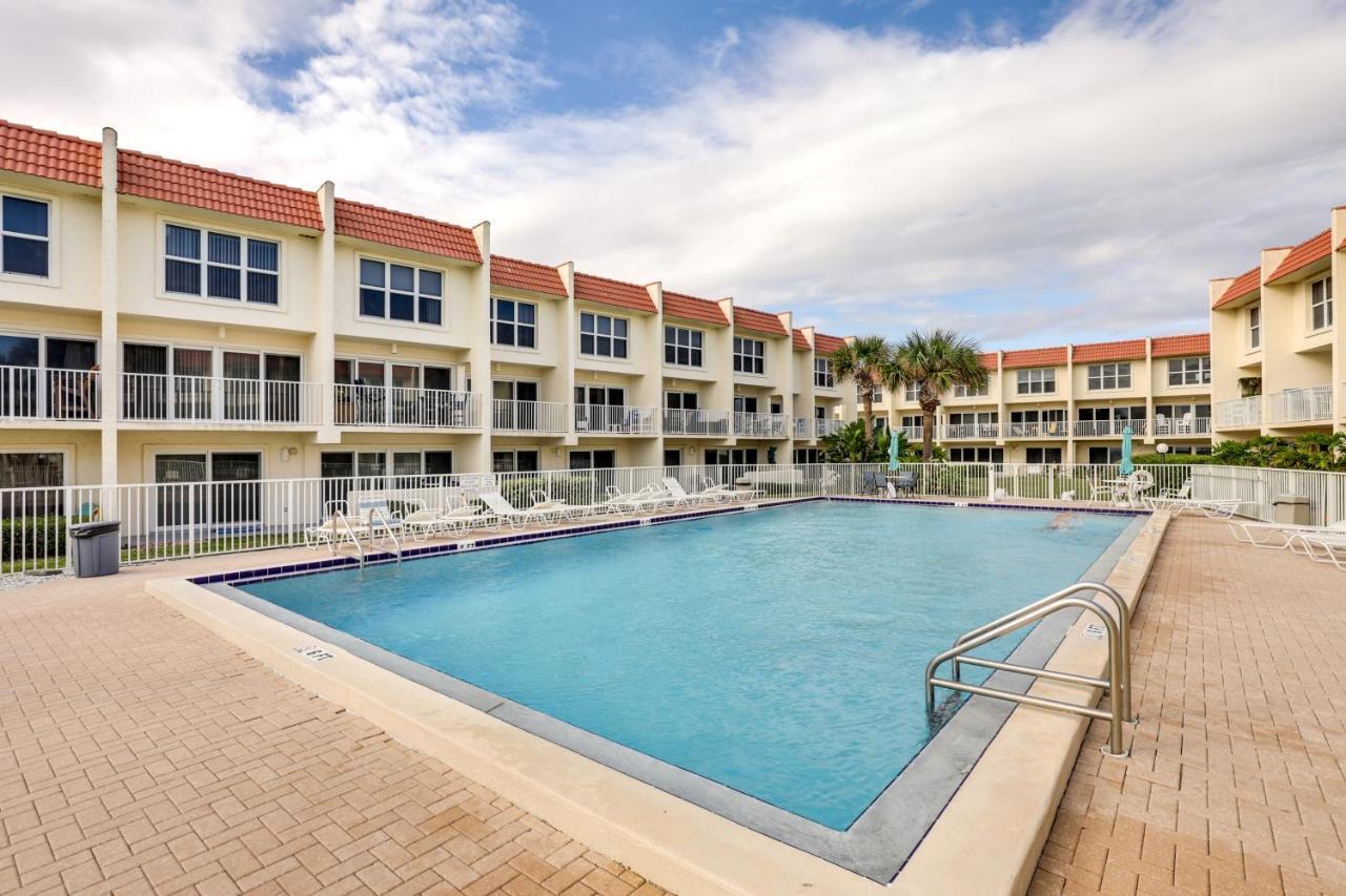 St Augustine Poolside Oasis With Private Patio!